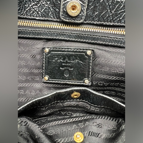 Authentic Vintage Prada Black Cervo Lux Leather Shine Tote bag - Picture 12 of 14